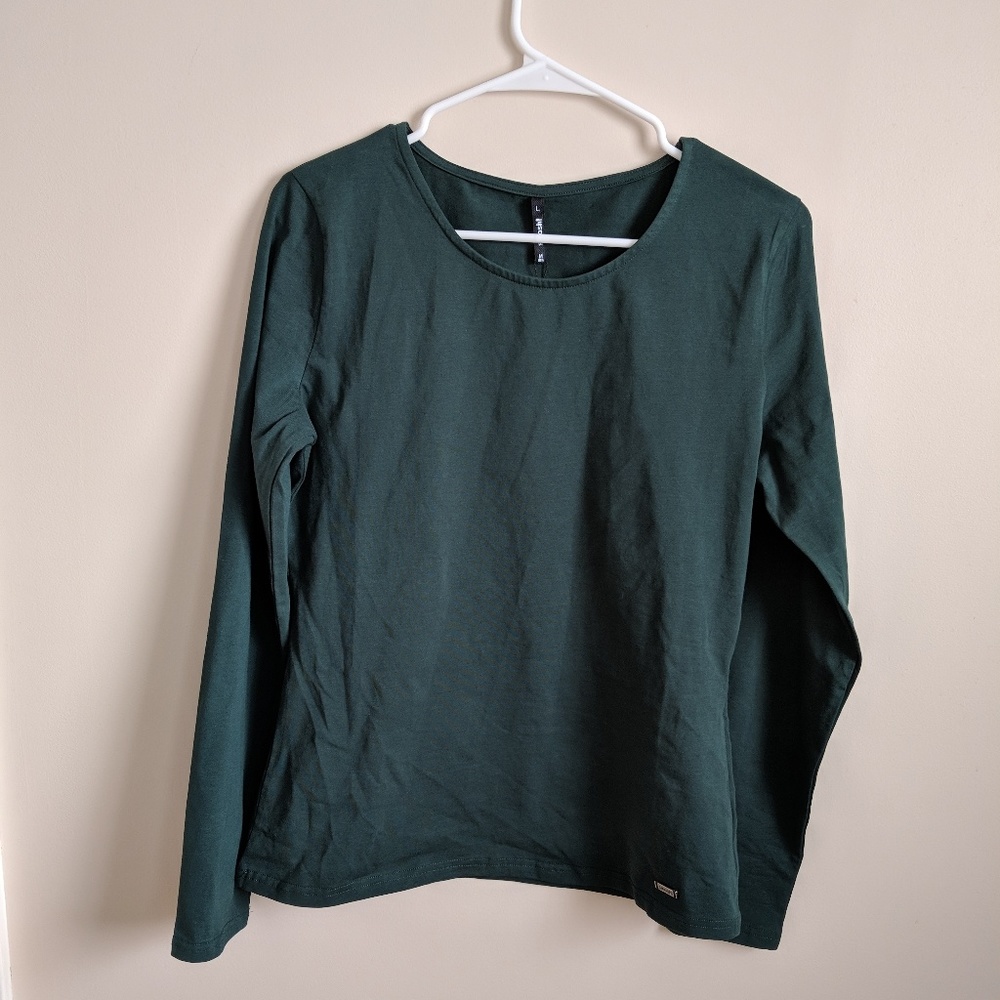 Basic LS Shirt